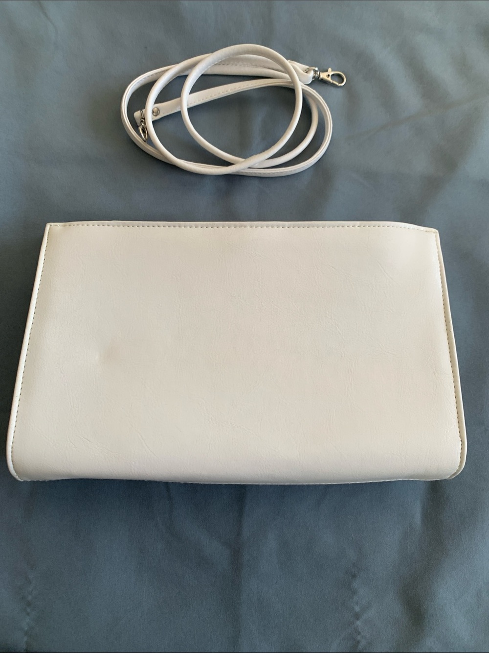 New Women's White  Clutch Bag / Detachable Shoulder Strap For Hands Free Option